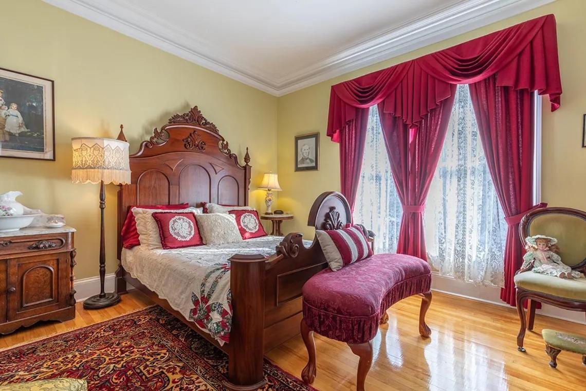 Fitzroy Hall Charlottetown Dış mekan fotoğraf